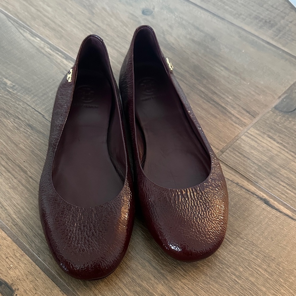 Tory Burch Deep Burgundy Flats 8med